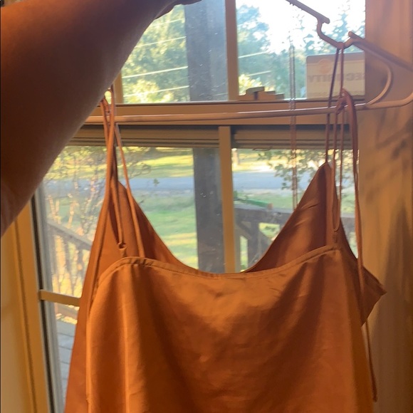 Light pink top - Picture 2 of 2